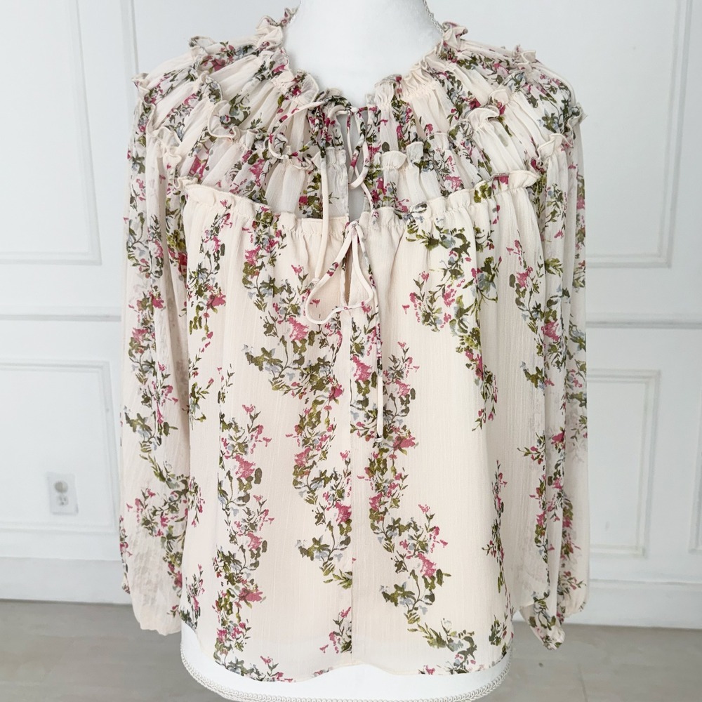 Socialite Cream Floral Ruffle Neck‎ Tie Front Peasant Blouse Size M Chiffon Boho